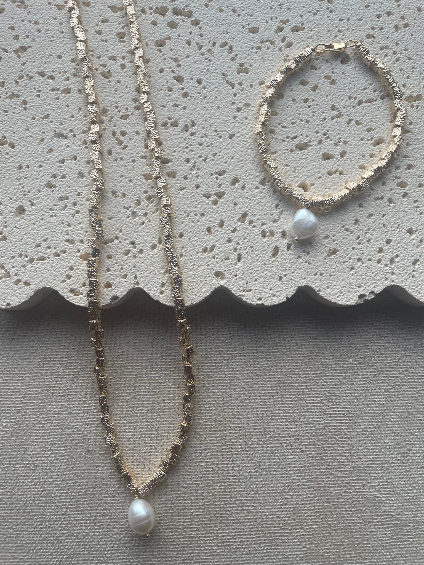 Laila necklace